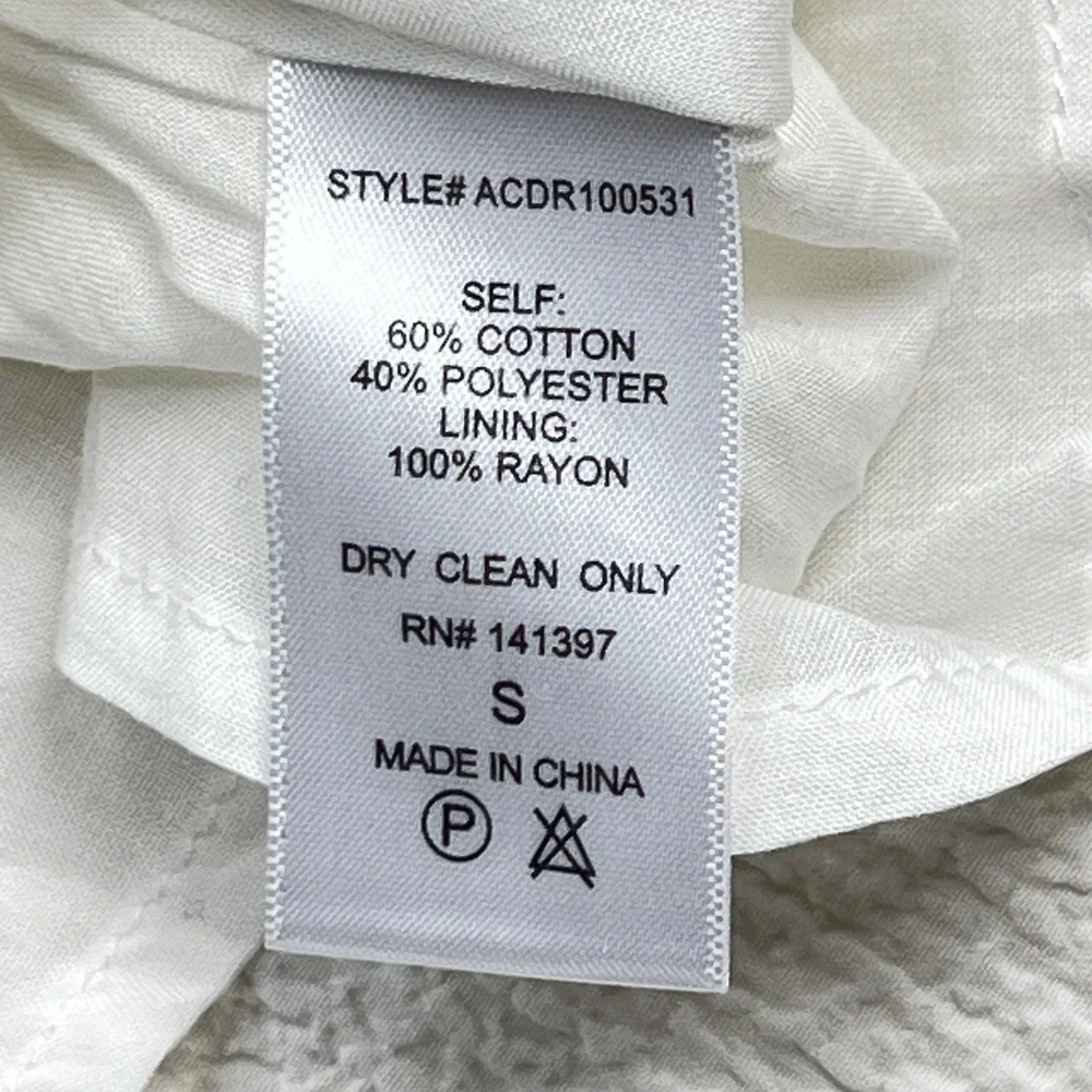 ASTR The Label White Textured Maxi Dress V-Neck Ruffle Sleeve ACDR100531 Small